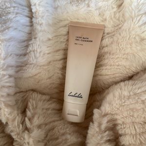 New Borboleta lash bath gel cleanser